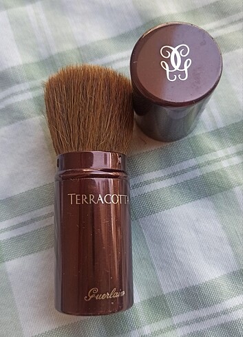 Beden Guerlain terracotta fırçası