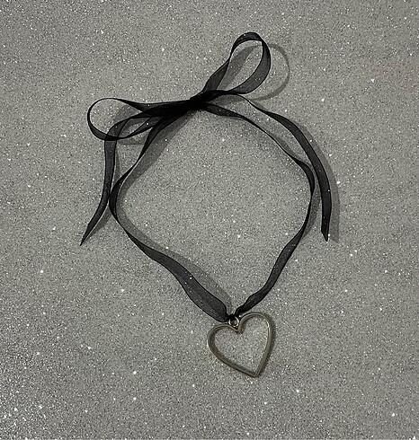 Grunge gotik tarz kalpli choker
