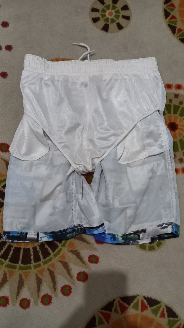 Erkek Çok Renkli Baskılı Mini Şort - Görsel 4