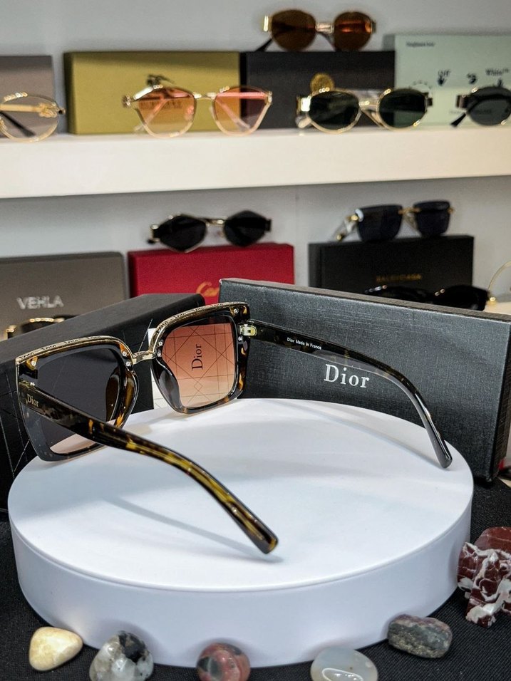 Dior Parlak Kahverengi Kadın Güneş Gözlüğü - Görsel 2