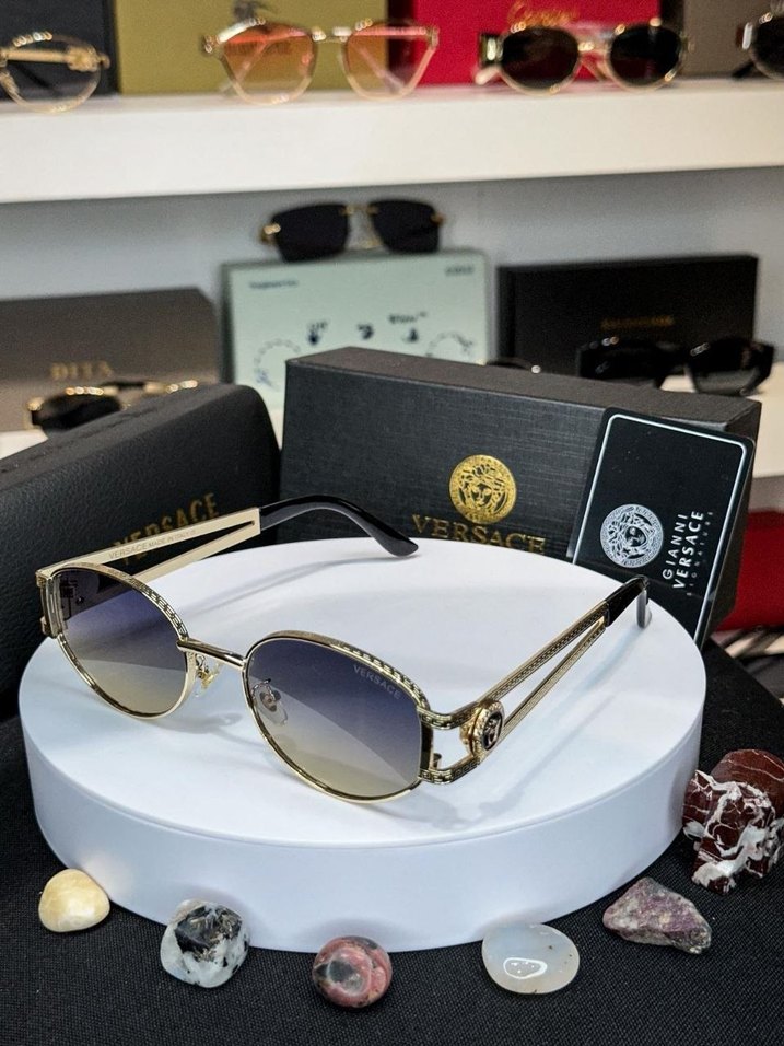 Parlak Altın Modern Klasik Kadın Güneş Gözlüğü - Görsel 5