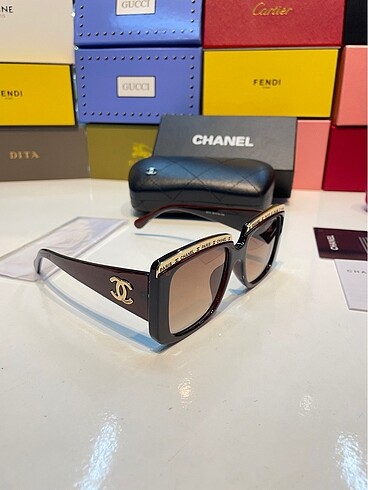  Beden çeşitli Renk Chanel gözlük