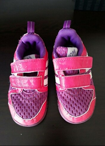25 Beden Adidas spor ayakkabısi