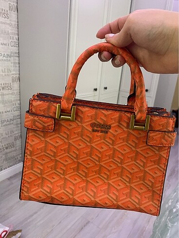 Guess orijinal çanta