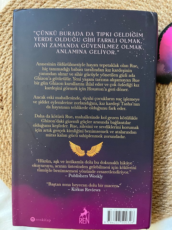 Abanoz Kanatlar - J. Elle - Görsel 2