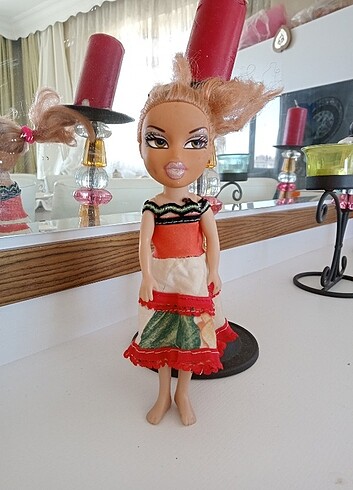  Beden Renk BRATZ BEBEK