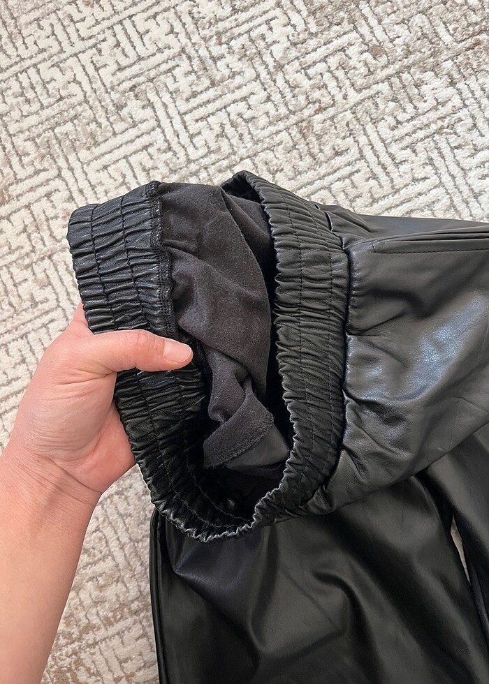 Bel paça lastikli içi polarlı deri pantolon - Görsel 5