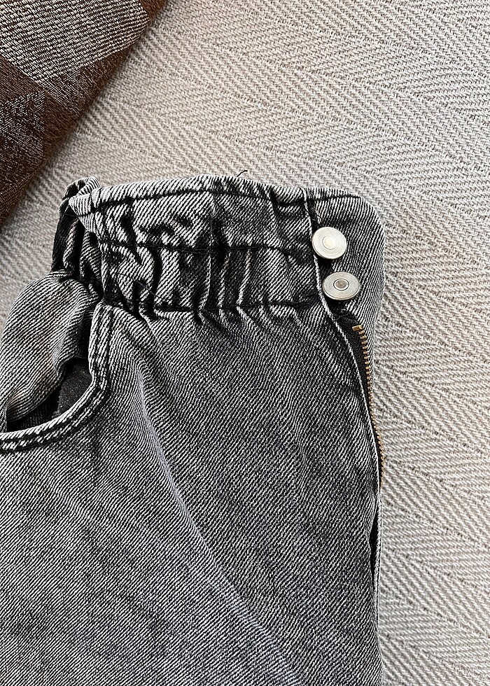 Füme beli bileği lastikli kot pantolon - Görsel 4