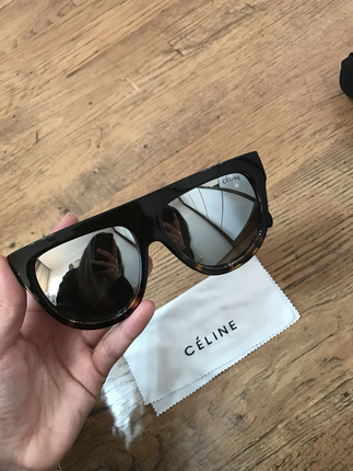 universal Beden CELINE GOZLUK