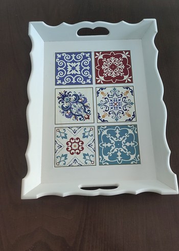 Beyaz Desenli Geleneksel Tepsi - Görsel 3