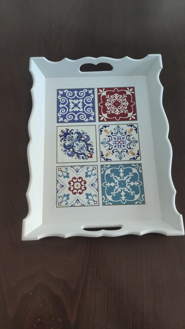 Beyaz Desenli Geleneksel Tepsi - Görsel 3