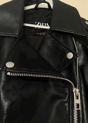 Zara Siyah Deri Biker Ceket