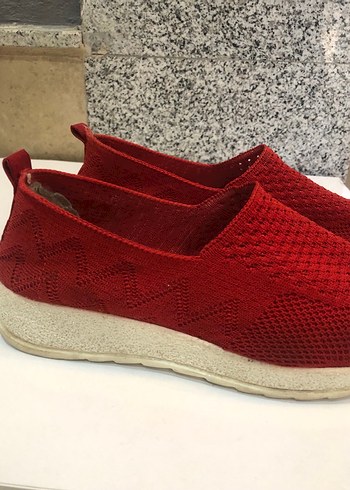 Adidas Kırmızı Örgü Kadın Spor Ayakkabı