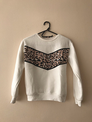 Leopar Detaylı Sweatshirt