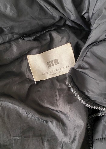 Koyu Gri Kapüşonlu Kadın Mont - Görsel 2