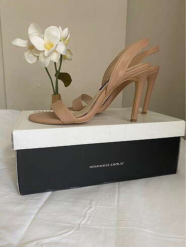 38 Beden ten rengi Renk Nine West ince topuk