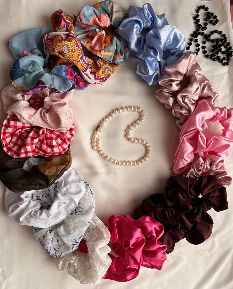 Çok Renkli İpek Görünümlü Lastikli Saç Tokaları - Görsel 3