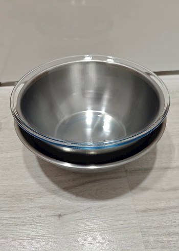 3 adet karıştırma kabı