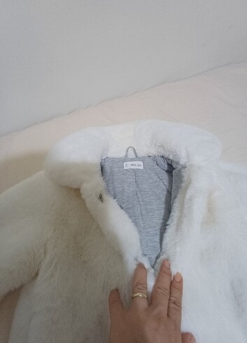 24-36 Ay Beden beyaz Renk MANGO PELUS ICI ASTARLI MONT