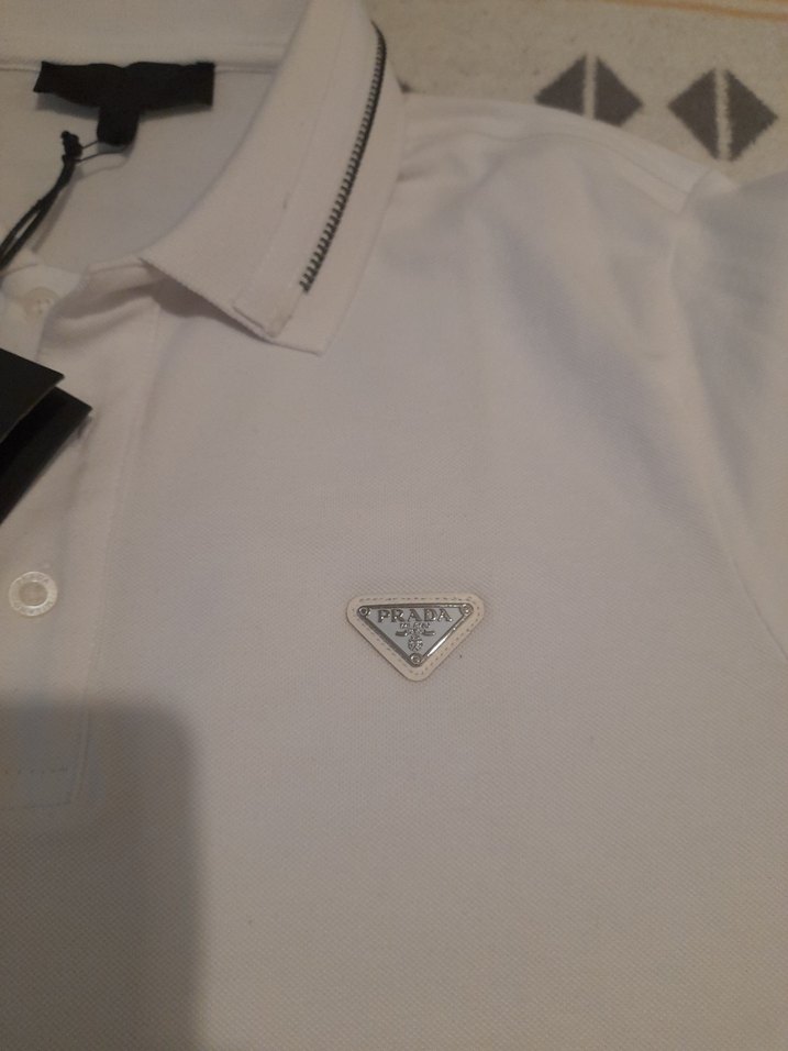 PRADA Erkek Beyaz Fermuarlı Polo Tişört - Görsel 4