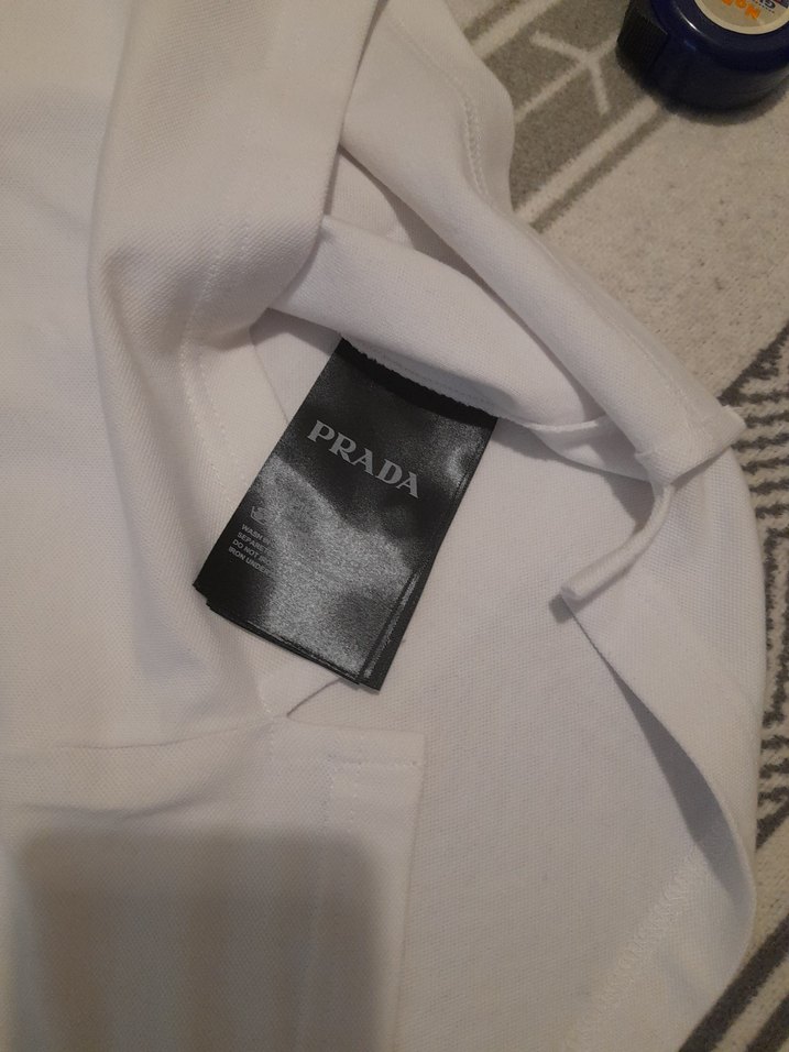 PRADA Erkek Beyaz Fermuarlı Polo Tişört - Görsel 3