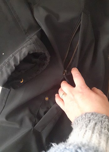 İGS Erkek Siyah Fermuarlı Yüksek Yakalı Mont - Görsel 3