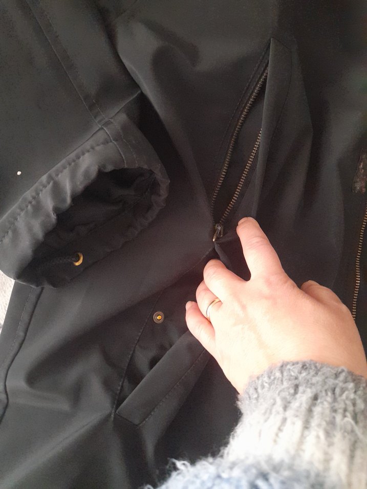 İGS Erkek Siyah Fermuarlı Yüksek Yakalı Mont - Görsel 3