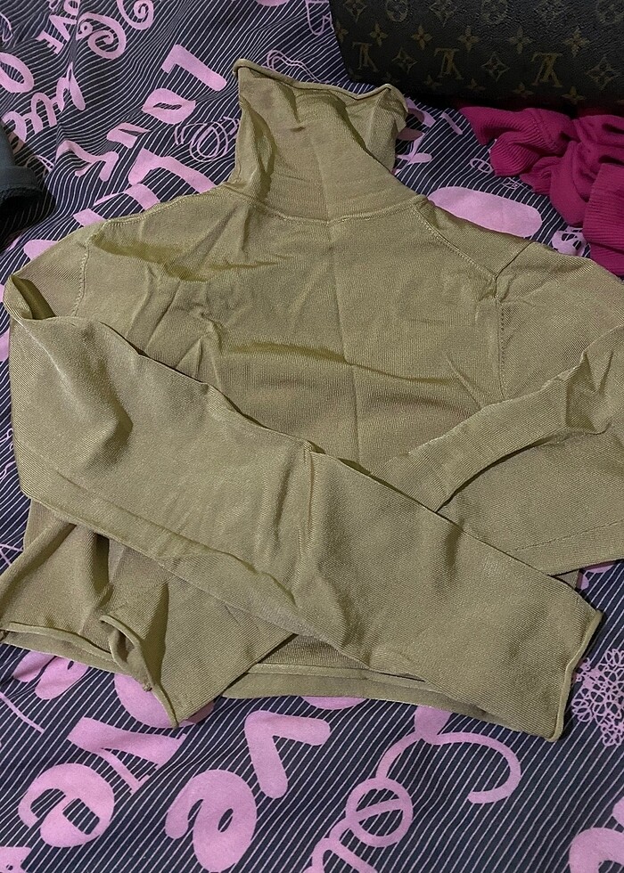 Zara boğazlı crop kazak - Görsel 4