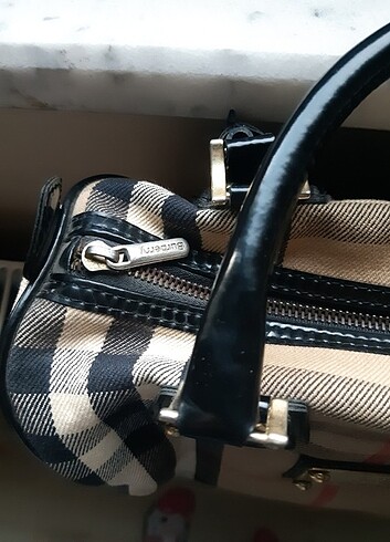 Burberry Burberry kol çantasi