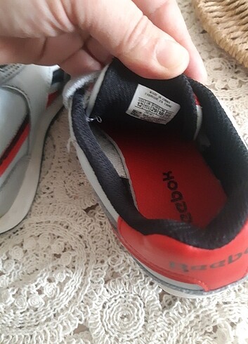 Reebok Facebook spor ayakkabi