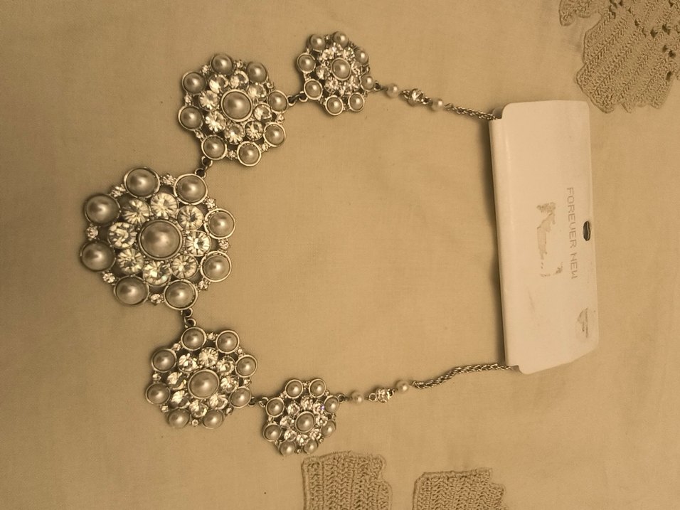 Gümüş zemine incili İşlemeli Bohem Vintage Kolye - Görsel 3