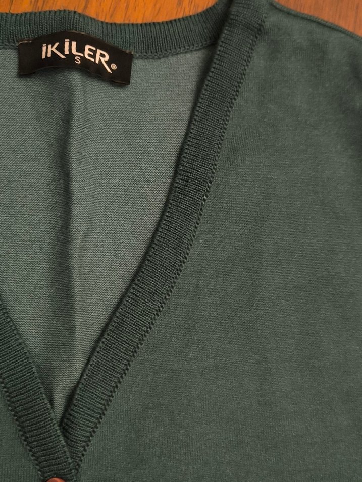 Düğmeli Yeşil Kadın Hırka - Görsel 3