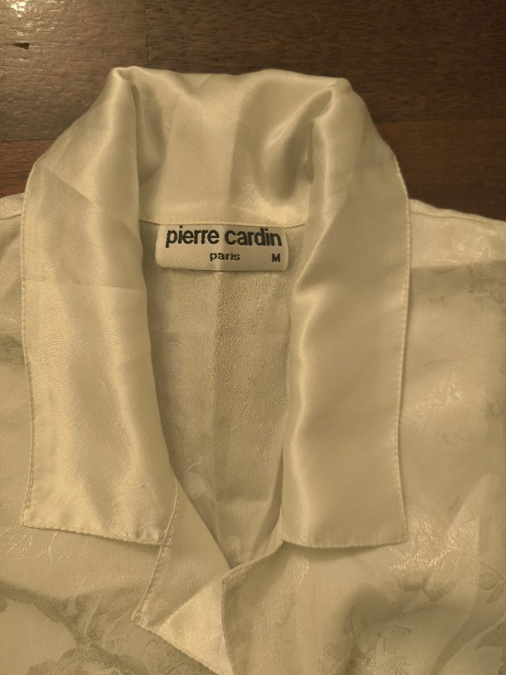 Bej rengi saten pijama takımı - Görsel 2