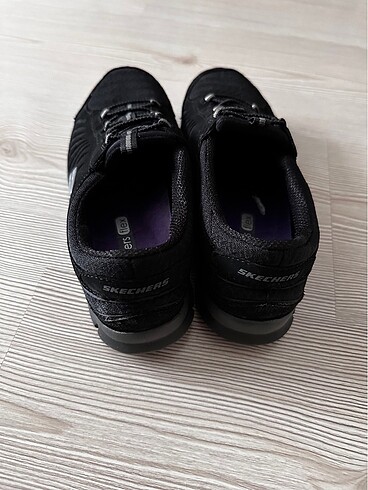 36 Beden SKECHERS KADIN SİYAH SPOR AYAKKABI