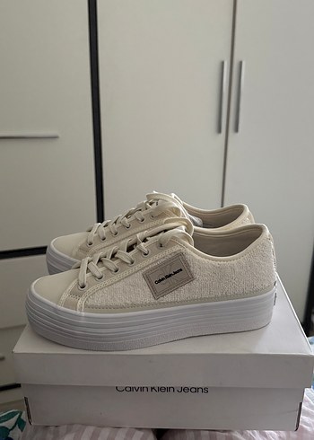 Calvin Klein Calvin Klein Ekru Kadın Spor Ayakkabı Sneaker