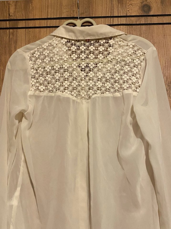 Beyaz dantel detaylı tül gömlek - Görsel 2