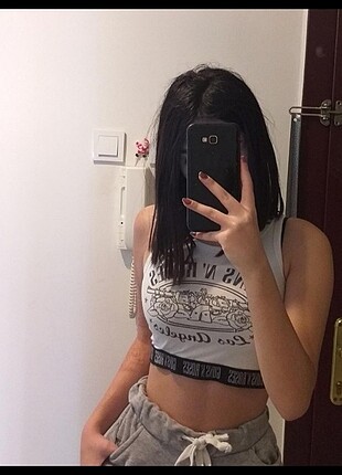Guns n roses crop