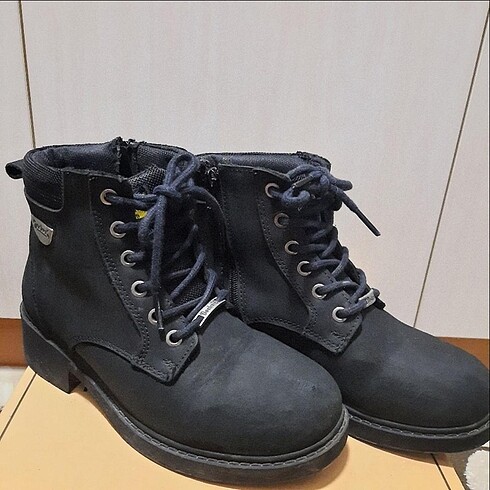 37 Beden Dockers bot