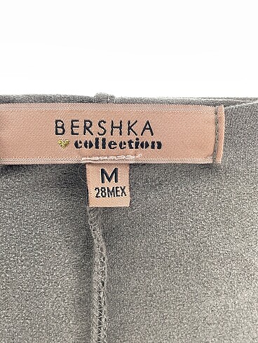 m Beden çeşitli Renk Bershka Bluz %70 İndirimli.