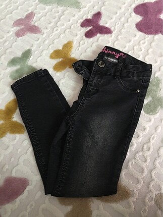 Kız çocuk kot pantalon