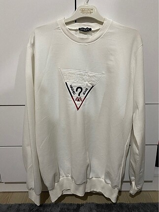 Beyaz sweatshirt
