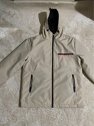 Prada mont