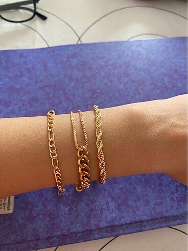 Gold bileklik