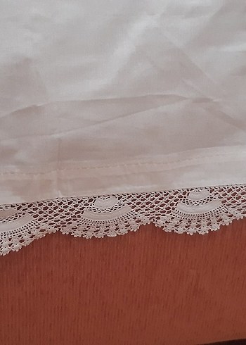 Parlak Beyaz Düz Yatak Örtüsü - Görsel 4