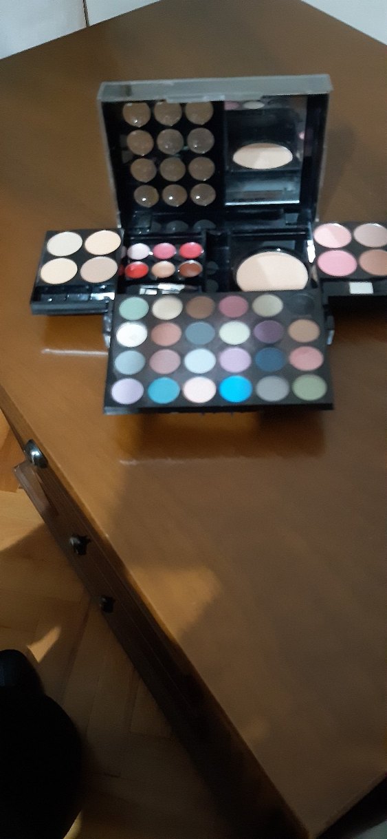 Casuelle Çok Renkli Göz Farı Paleti - Görsel 5