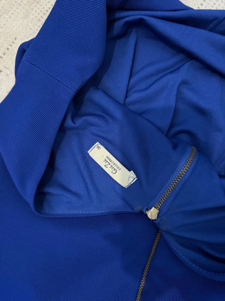 V Yaka Parlak Mavi Kadın Triko Elbise - Görsel 3