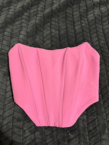 pembe milla üst