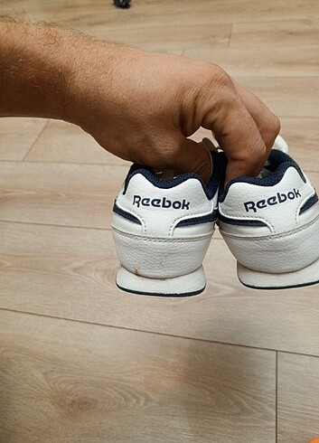 30 Beden beyaz Renk Orjinal reebok