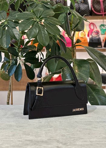 Jacquemus Siyah Deri Tokalı Kadın Çanta