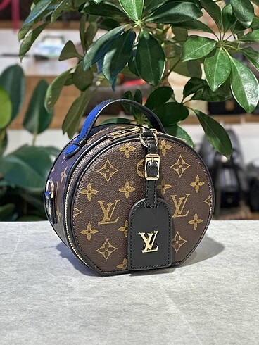 Louis Vuitton Chapeau